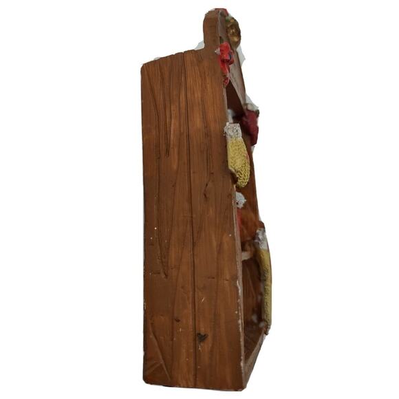 Santa's Helpers Stocking Stuffer Shop - Picture 4 of 9